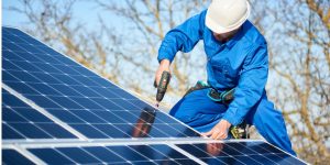 Installation Maintenance Panneaux Solaires Photovoltaïques à Vernie